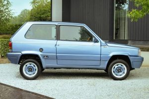 Fiat-Panda-4×4-Piccolo-Lusso-7s-2048×1152