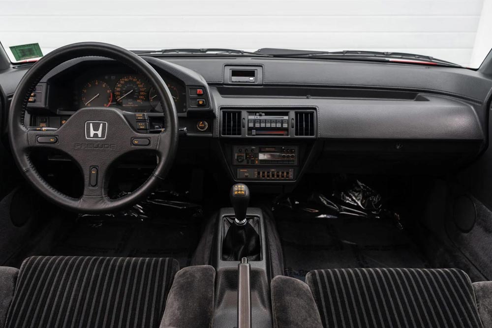 https://autogreeknews.gr/wp-content/uploads/2023/08/Honda-Prelude-1987-7.jpg