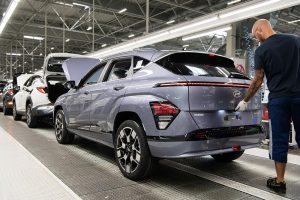 Hyundai-KONA-EV-2023-production-(3)