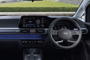 Hyundai-Stargazer-X-interior