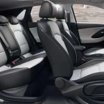 Hyundai-i30-interior-side