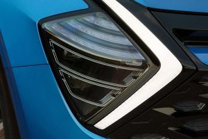 Kia-Sportage-frond-light