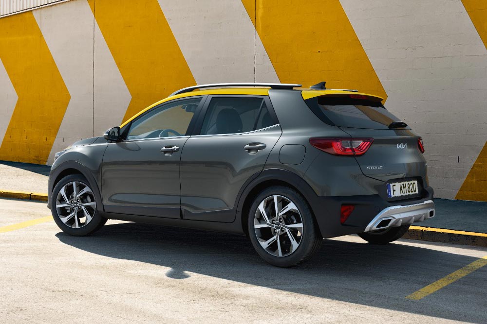 https://autogreeknews.gr/wp-content/uploads/2023/08/Kia-Stonic-GT-line-6.jpg