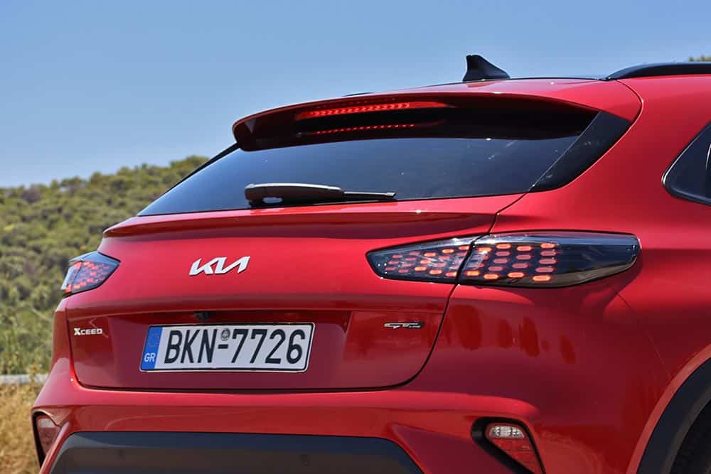 https://autogreeknews.gr/wp-content/uploads/2023/08/Kia-XCeed-1.5-160-PS-2023-4.jpg
