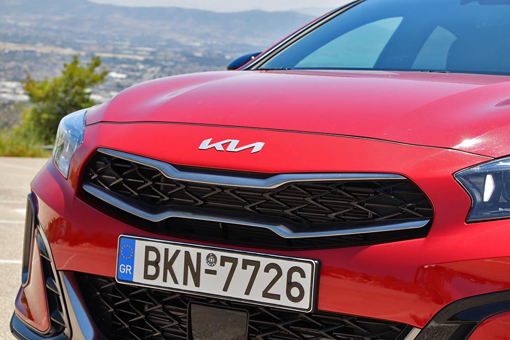 https://autogreeknews.gr/wp-content/uploads/2023/08/Kia-XCeed-1.5-160-PS-2023-8.jpg