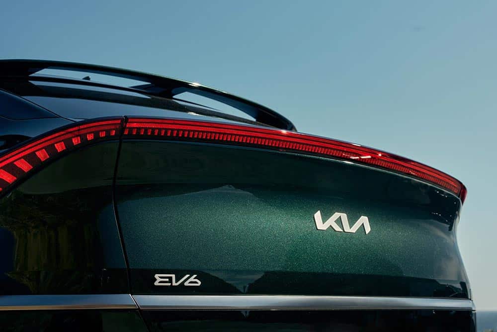 https://autogreeknews.gr/wp-content/uploads/2023/08/Kia_EV6_North_American_Limited_Edition-12.jpg