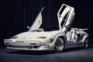 Lamborghini-countach-the-wolf-of-wall-street (1)