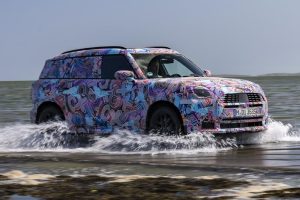 MINI-Countryman-2023-testing-(1)
