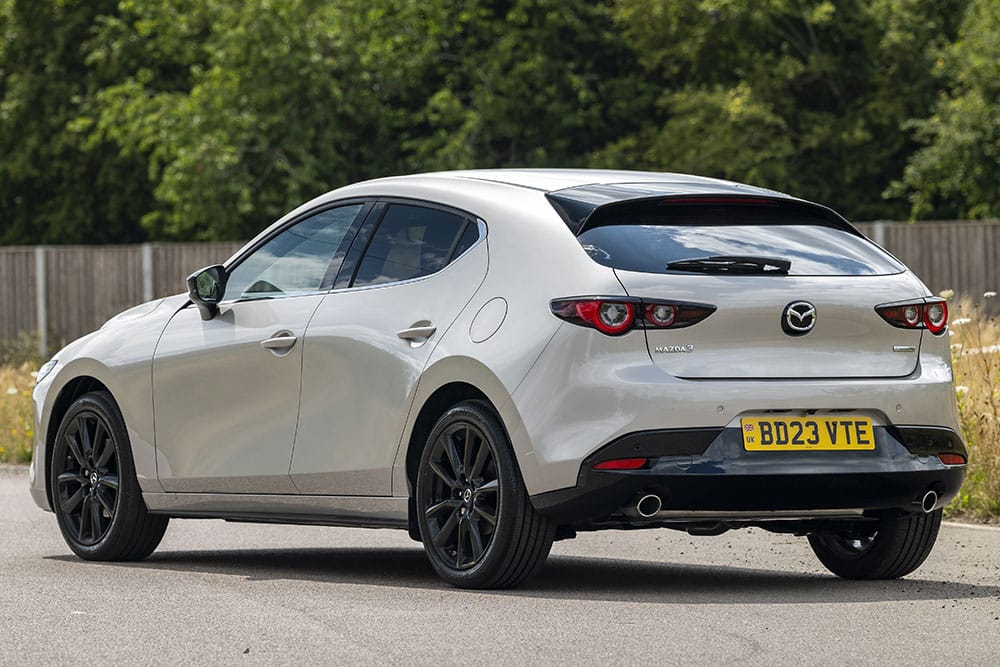 https://autogreeknews.gr/wp-content/uploads/2023/08/Mazda-3-exterior-6.jpg