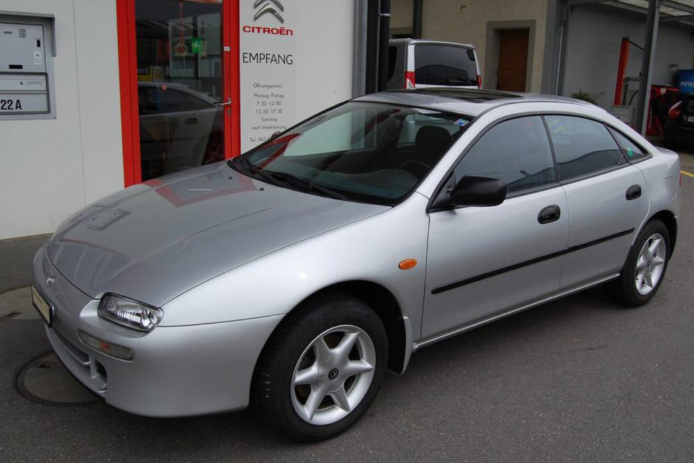https://autogreeknews.gr/wp-content/uploads/2023/08/Mazda_323F_20i_24_V6_GT_1995_for_sale-10.jpg