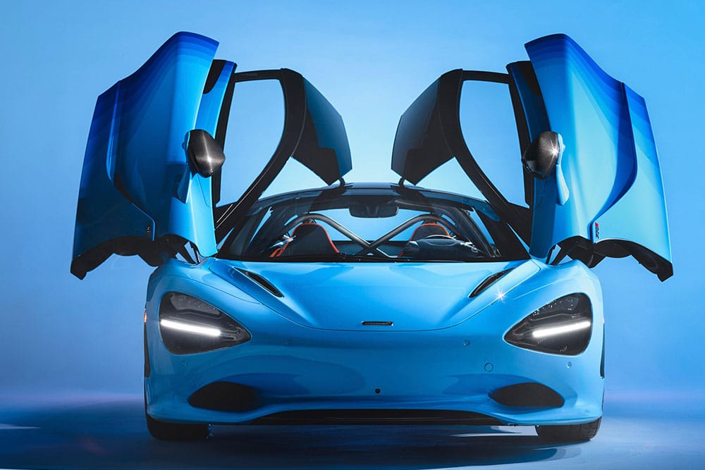 https://autogreeknews.gr/wp-content/uploads/2023/08/McLaren-750S-Spectrum-Theme-2.jpg