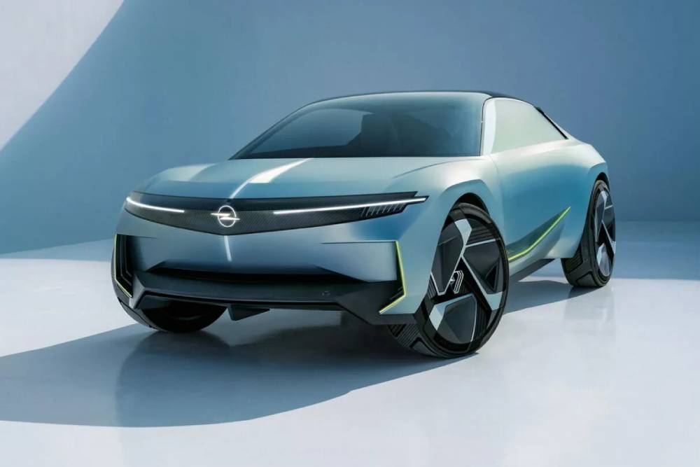 https://autogreeknews.gr/wp-content/uploads/2023/08/Opel-Experimental-Concept-1-2048x1448-1.jpg