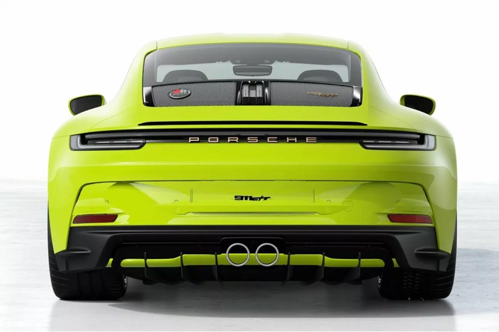 https://autogreeknews.gr/wp-content/uploads/2023/08/Porsche-911-ST-rear.jpg