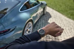Porsche-911-watch-5