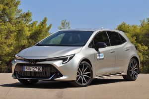 Toyota Corolla 1.8 Hybrid 140 PS (10)