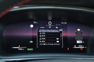 Toyota Corolla 1.8 Hybrid 140 PS (23)