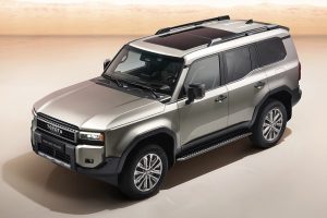 Toyota-Land-Cruiser-2023-(15)