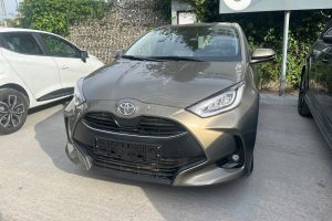 Toyota-Yaris-Crashed-(2)