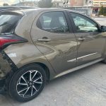 Toyota-Yaris-Crashed-(3)