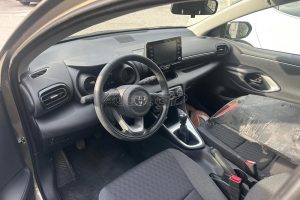 Toyota-Yaris-Crashed-(5)