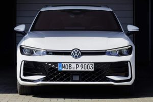 VW-Passat-2023-(6)