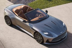 aston-martin-db12-volante-2023 (4)