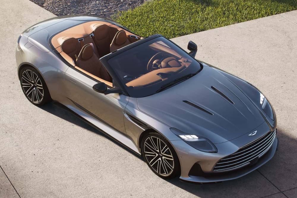 https://autogreeknews.gr/wp-content/uploads/2023/08/aston-martin-db12-volante-2023-4.jpg