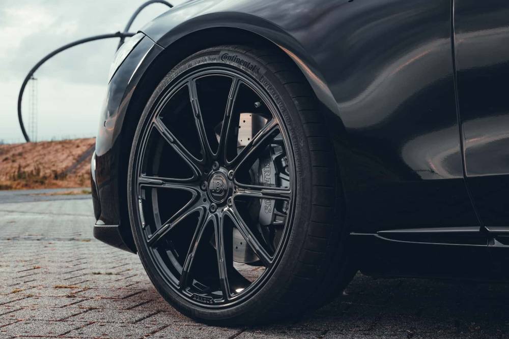 https://autogreeknews.gr/wp-content/uploads/2023/08/brabus-850-auf-basis-mercedes-maybach-s-680-9.jpg