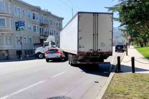 cruise-av-collision-with-semi-truck-in-san-francis