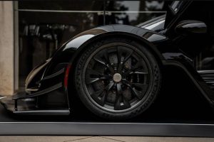 czinger blackbird 10