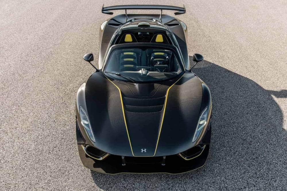 https://autogreeknews.gr/wp-content/uploads/2023/08/hennessey-venom-f5-revolution-roadster-low-3-scale.jpg