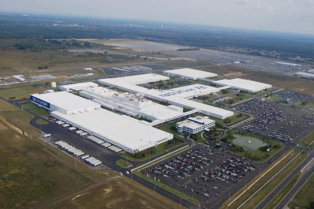https://autogreeknews.gr/wp-content/uploads/2023/08/hyundai-assembly-plant-alabama.jpg