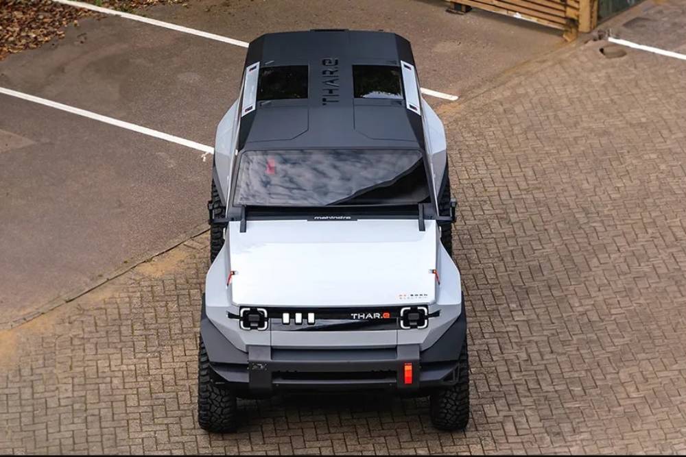 https://autogreeknews.gr/wp-content/uploads/2023/08/mahindra-thar.e-02.jpg