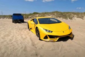 meet-the-sandborghini-lamborghini-huracan-gets-stu (1)