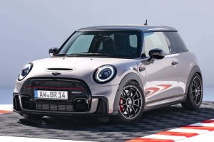 mini-john-cooper-works-2023-bulldog-racing-edition (1)