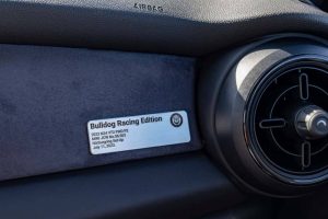 mini-john-cooper-works-2023-bulldog-racing-edition (18)