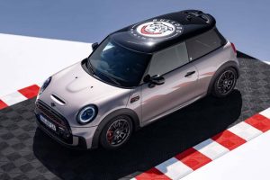 mini-john-cooper-works-2023-bulldog-racing-edition (7)