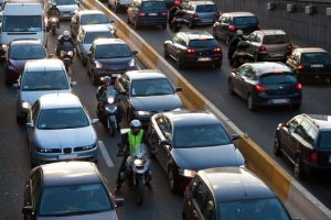 mixanakia anamesa aftokinita