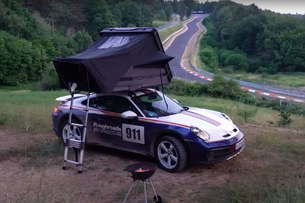 https://autogreeknews.gr/wp-content/uploads/2023/08/porsche-911-dakar-nurburgring-03.jpg