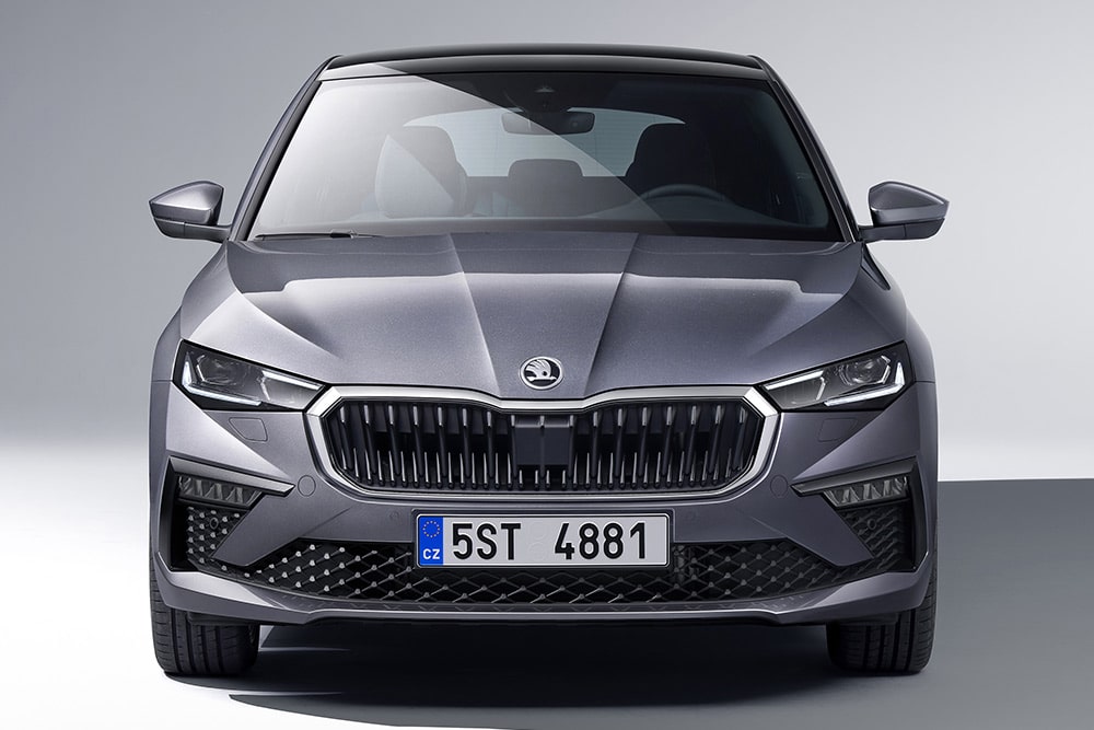 https://autogreeknews.gr/wp-content/uploads/2023/08/skoda_scala_2023-5.jpg