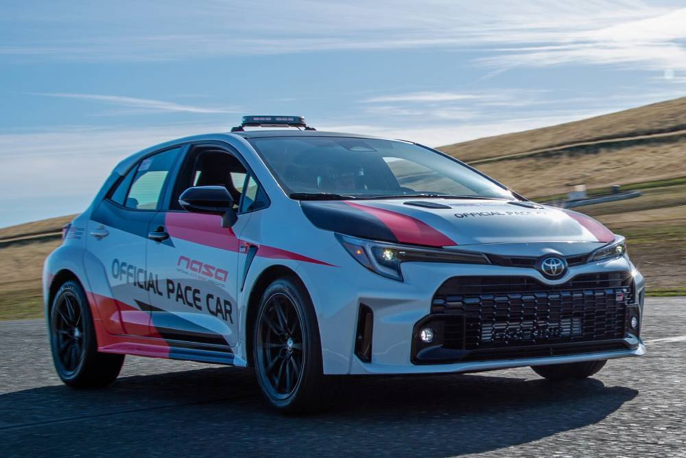 https://autogreeknews.gr/wp-content/uploads/2023/08/toyota-gr-corolla-hot-hatch-becomes-a-2023-nasa-pa-1.jpg