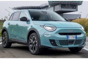 2024-Fiat-600-Hybrid-1-2048×1152