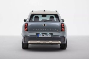 2024-Mini-Countyman-SE-4-2048×1366