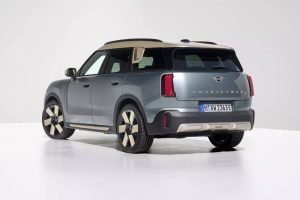 2024-Mini-Countyman-SE-5-2048×1366