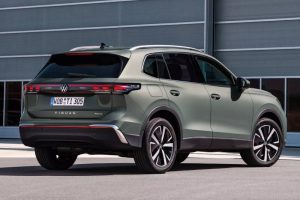2024-VW-Tiguan-Europe-Green-00003-2048×1314