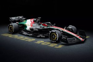 Alfa-Romeo-33-Stradale-F1-8