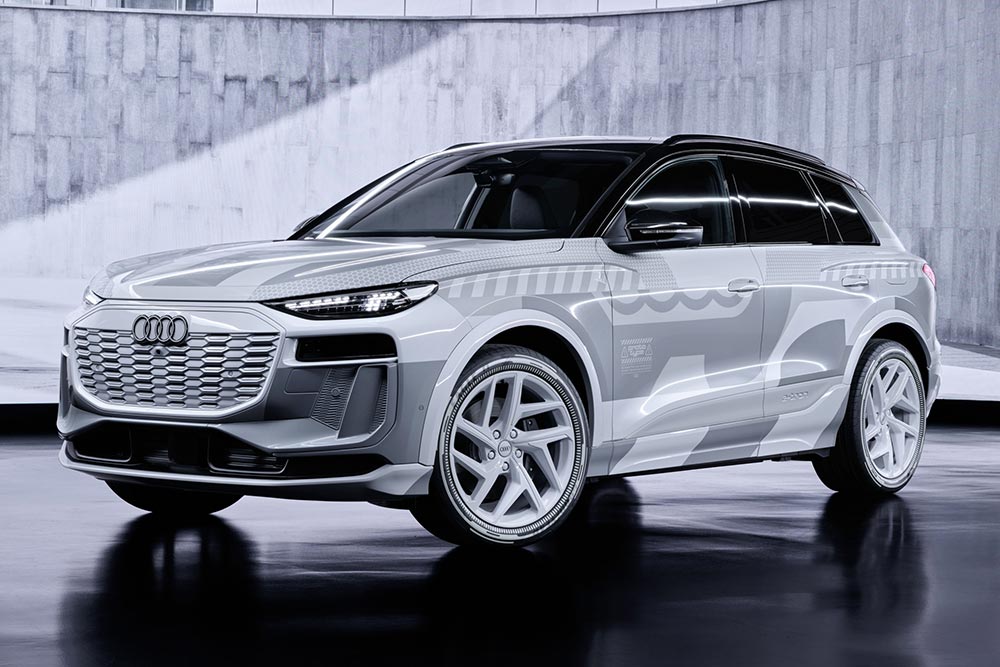 https://autogreeknews.gr/wp-content/uploads/2023/09/Audi-Q6-e-tron-exterior-1.jpg