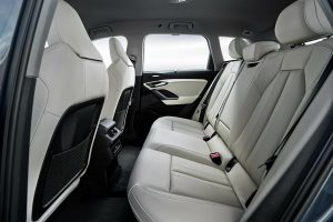 Audi-Q6-e-tron-interior-(7)