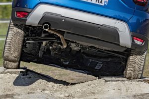 Dacia-Duster-off-road