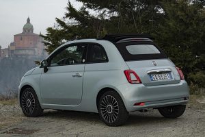 Fiat-500-Hybrid-rear